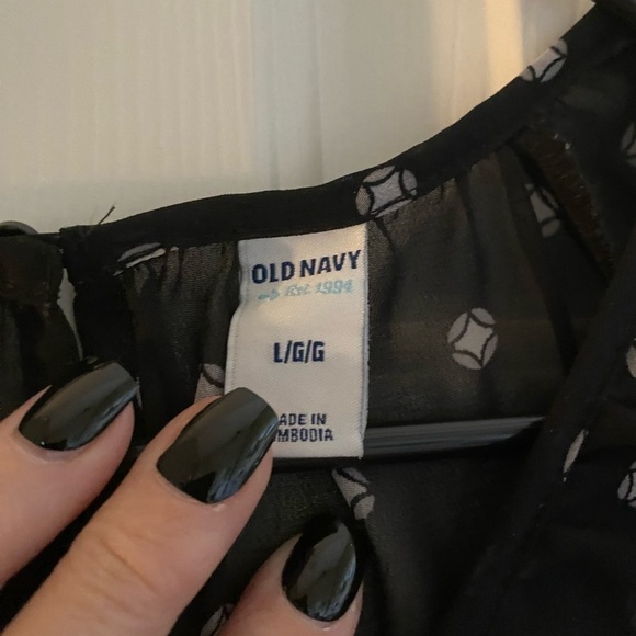 Old Navy Blouse - Picture 3 of 4